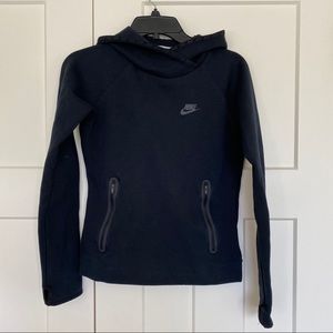 🍎LAST DAY 9/28🍎Nike Black Tech Hoodie Small